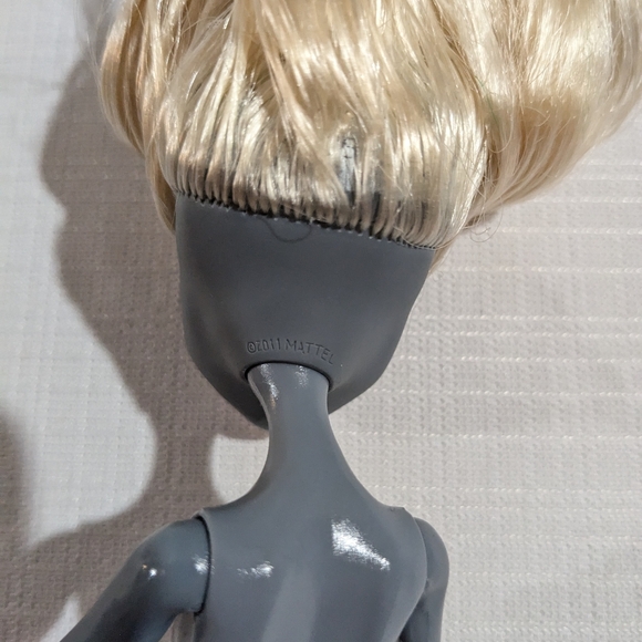 Monster High Meowlody doll 2011 Mattel No Tail - Picture 8 of 8